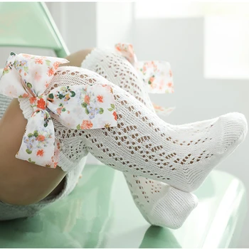 2023 Новые детские носки с цветочным бантом для малышей, носки до колена для девочек, мягкие хлопковые открытые детские сетчатые носки для девочек-принцесс