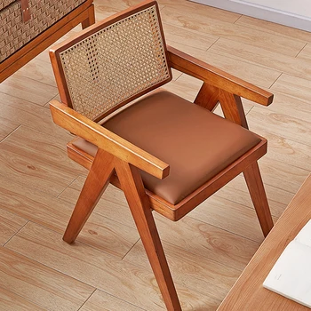 Деревянный минималистичный стул Современный обеденный Дизайн Расслабляющий Эргономичный стул Гостиная Офисный шезлонг Ножки садовой мебели