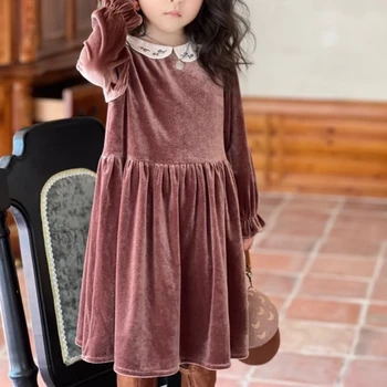 Детское платье 2023 Осень/зима Новое платье с вышитым воротником для девочек двухцветное бархатное платье