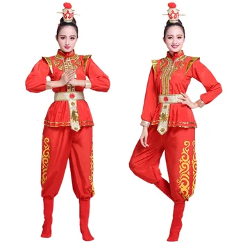 Китайский народный танец, красная женщина, одежда для танцев Янко, древние костюмы ханьфу, восточная традиционная одежда для выступлений на сцене оперы.
