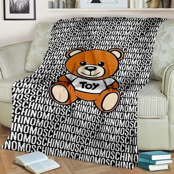 Фланелевое одеяло с 3D мультяшным логотипом M-Moschino с принтом Игрушечного Медведя, Мягкий уютный диван-кровать, дорожное одеяло, подарок ребенку на день рождения